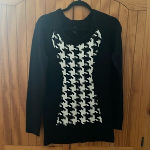 Houndstooth Sweater